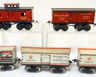 1045 IVES TRAIN O GAUGE GROUP OF 5 CARS, #64 UNION LINE, #67 CABOOSE, ROCK ISLAND, #65 LIVE STOCK