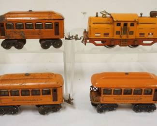 1063 LIONEL TRAIN O GAUGE #250 ENGINE WITH 3 CARS.PULLMAN AND POST OFFICE