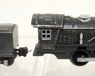 1111 LIONEL TRAIN O GAUGE #249E ENGINE WITH TENDER