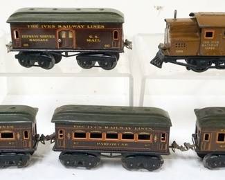 1023 IVES TRAIN O GAUGE #3250 LOCOMOTIVE WITH 4CARS, #60 BAGGAGE, #61 CHAIR CAR, #62 PARLOR