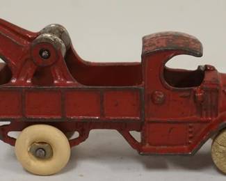 1236 ANTIQUE CAST IRON TOY *CHAMPION*TOW TRUCK, APPROXIMATELY 7 IN X 3 1/4 IN H