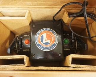 1246 LIONEL 2W TRANSFORMER
