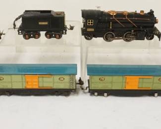 1085 LIONEL TRAIN O GAUGE #262 LOCOMOTIVE W/262T TENDER & 6 CARS #1717, #1719 BOX CARS