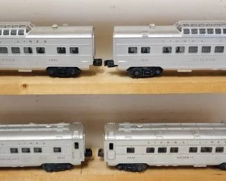 1100 LIONEL O GAUGE 4 TRAIN CARS, #2432 CLIFTON, #2436 MOOSEHEART AND SUMIT
