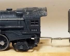 1144 LIONEL O GAUGE TRAIN #1666 LOCOMOTIVE WITH #2689W TENDER