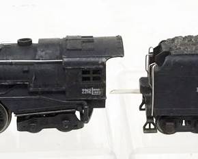 1112 LIONEL TRAIN O GAUGE #226E LOCOMOTIVE WITH #226 TENDER