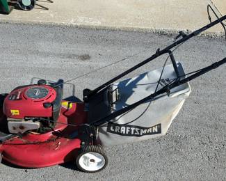 Craftsman Briggs & Stratton 6.25 Series Self Propelled Lawnmower With Dust Blocker EZ Bag