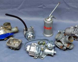 Small Engine Carburetors, Qty 5, And Fleet Tools Oiler