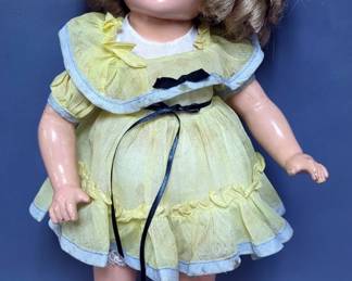 Vintage 16" Shirley Temple #60 Doll, Includes 1938 Document
