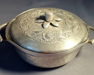 Everlast Forged Hammered Aluminum 3 Tier Dessert Tray, Tulip Chafing Dishes With Pyrex Inserts, And Floral Lidded Casserole Dish With Pyrex Insert, Total Qty 4
