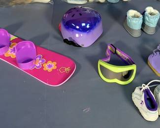American Girl Snowboard, Goggles, Helmet, And Shoe Assortment
