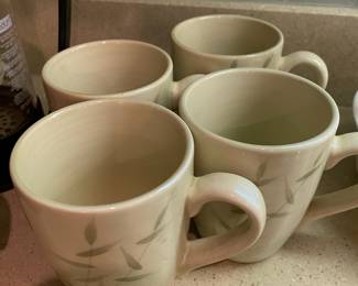 Set of 4 Stoneware Mugs with Bamboo Design