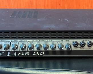 GK Backline 250 125 Watt Bass Amplifier
