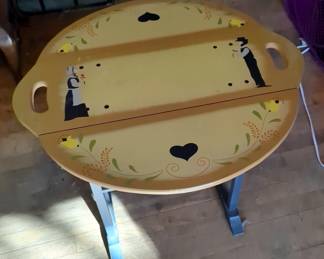 Handpainted Wood Dropleaf Folkart Table, 24.5" x 24", 20" Dia With Leaves Extended