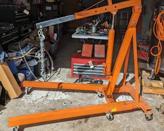 Central Hydraulic 1 Ton Shop Crane, Model 93840, With 6 Wheels, 94" x 38.5" x 64.5"