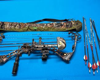 Mathews Solomon Switchback Compound Bow with Arrows 