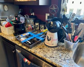Kitchen utensils