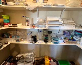Organizational items, cake carrier, plastic ware