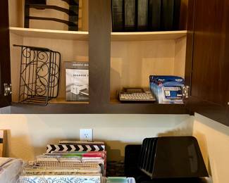 Office organizational items