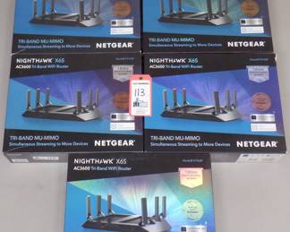 LOT OF 5 NETGEAR ELECTRONICS R7960P-100NAS TRI-BAND MU-MIMO APPEAE TO BE NOS