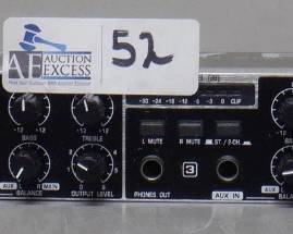 BEHRINGER POWER PLAY PRO-XL 4 CHANNEL HEADPHONE AMP