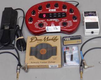 BOX GUITAR ACCESSORIES