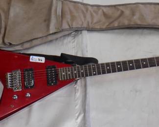 KRAMER FOCUS 4000 GUITAR WITH SOFT CASE