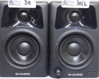 LOT OF 2 M-AUDIO AV32 SPEAKERS