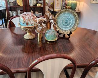 Breathtaking Dyrlund Danish Modern Rosewood Pedestal Extension Dining Table and  Chairs