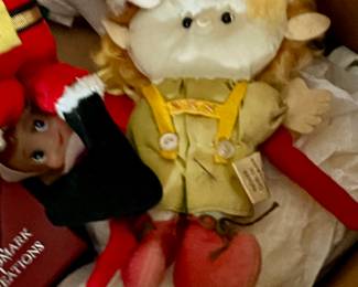 Lots of Christmas items!