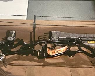 1 of 6 pictures - Hoyt Protec XT3000 75th Anniversary Compound Bow 27.5 - 30" Draw & #50-60 Pull