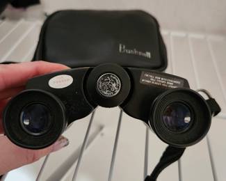 Bushnell binoculars 