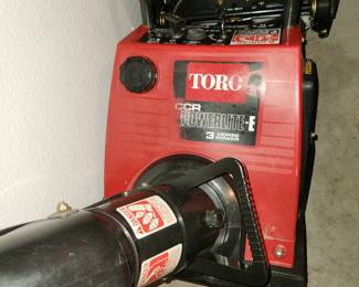 Toro 16" Snowblower