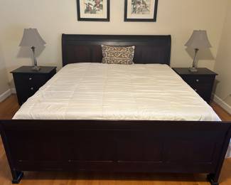 King sleigh bed 
