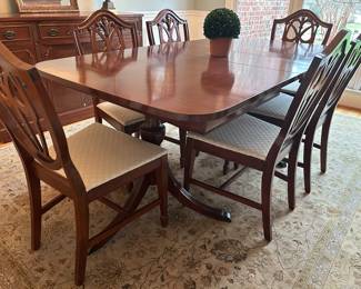 Mahogany double pedestal dining table with 6 chairs