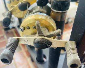 Corsair CS 300A  (3 Bearings) 
Shimano Offshore Reel
With Superstop
& Granger Ocean II, Go II 505 Offshore Rod
7' Line, Weight 15-30 lbs.
By Wright & McGill Co.