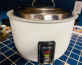 Large Commercial (30 Cup) Aroma Rice Cooker