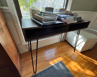 Hairpin leg desk 