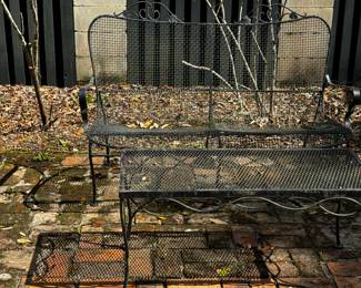 iron outdoor furniture