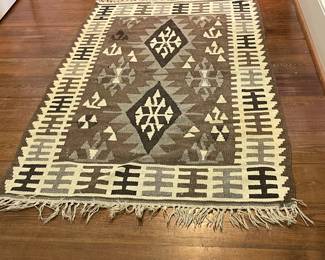kilim rug