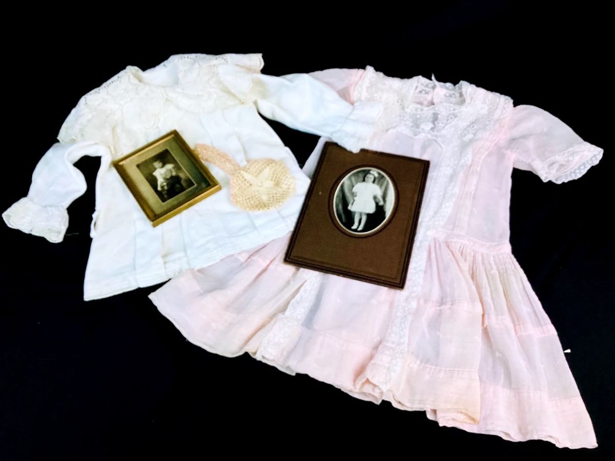 BIHY915 Antique Dresses With Original Photos Photograph dated April 7, 1905 shows pink with lace eyelet dress. &nbsp;Photo dated March 1901 depicts white suit with lace collar. &nbsp;Additional light pink dress and crouched purse included. &nbsp;Some stains due to age
