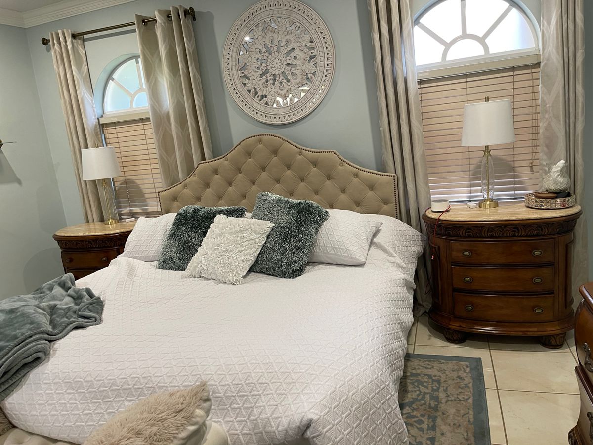 CORAL GABLES ESTATE SALE in Coral Gables, FL starts on 3/23/2024