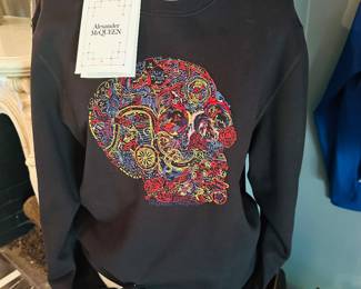 Alexander McQueen skull sweatshirt new with tags 