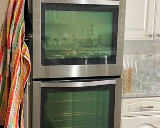Whirlpool double ovens 
