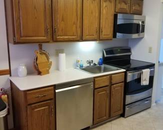 Kitchen cabinets. Dishwasher, microwave & range have been sold