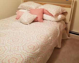 Bedroom set by Bassett Furniture - bed features a queen headboard with a full box spring & mattress