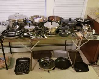 Pots, pans and cookware