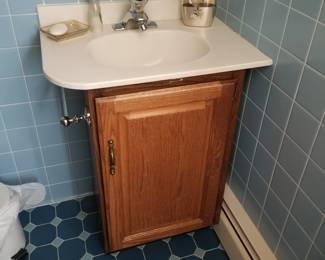 Small bath vanity