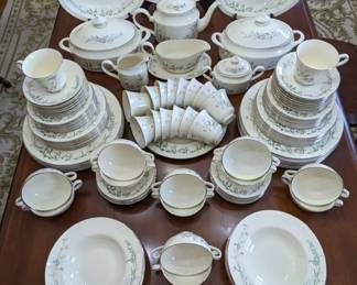 95-piece set of Minton English china "Brookwood", produced from 1980 - 1987.