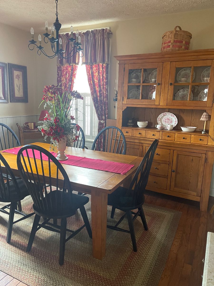 Estate Sale of The Late Barbara Sturgill... starts on 3/14/2024